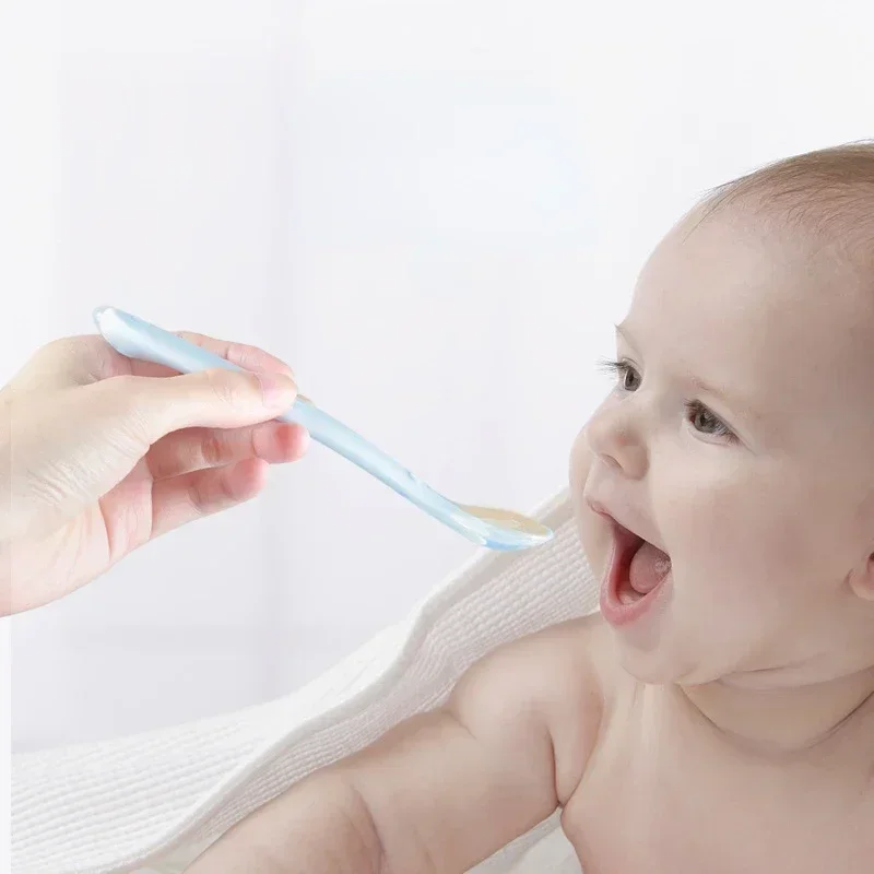 Zachte siliconen babylepel, aa - Baby Food Guide recensie en prijs