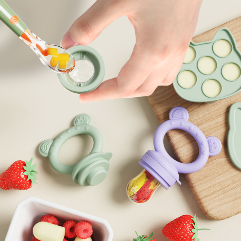 Babyfopspeen Fruit Feeder Met  - Baby Food Guide recensie en prijs